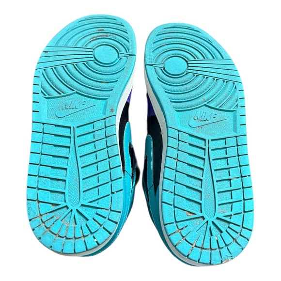 Jordan 1 Mid Purple and Teal Shoes - Picture 4 of 5